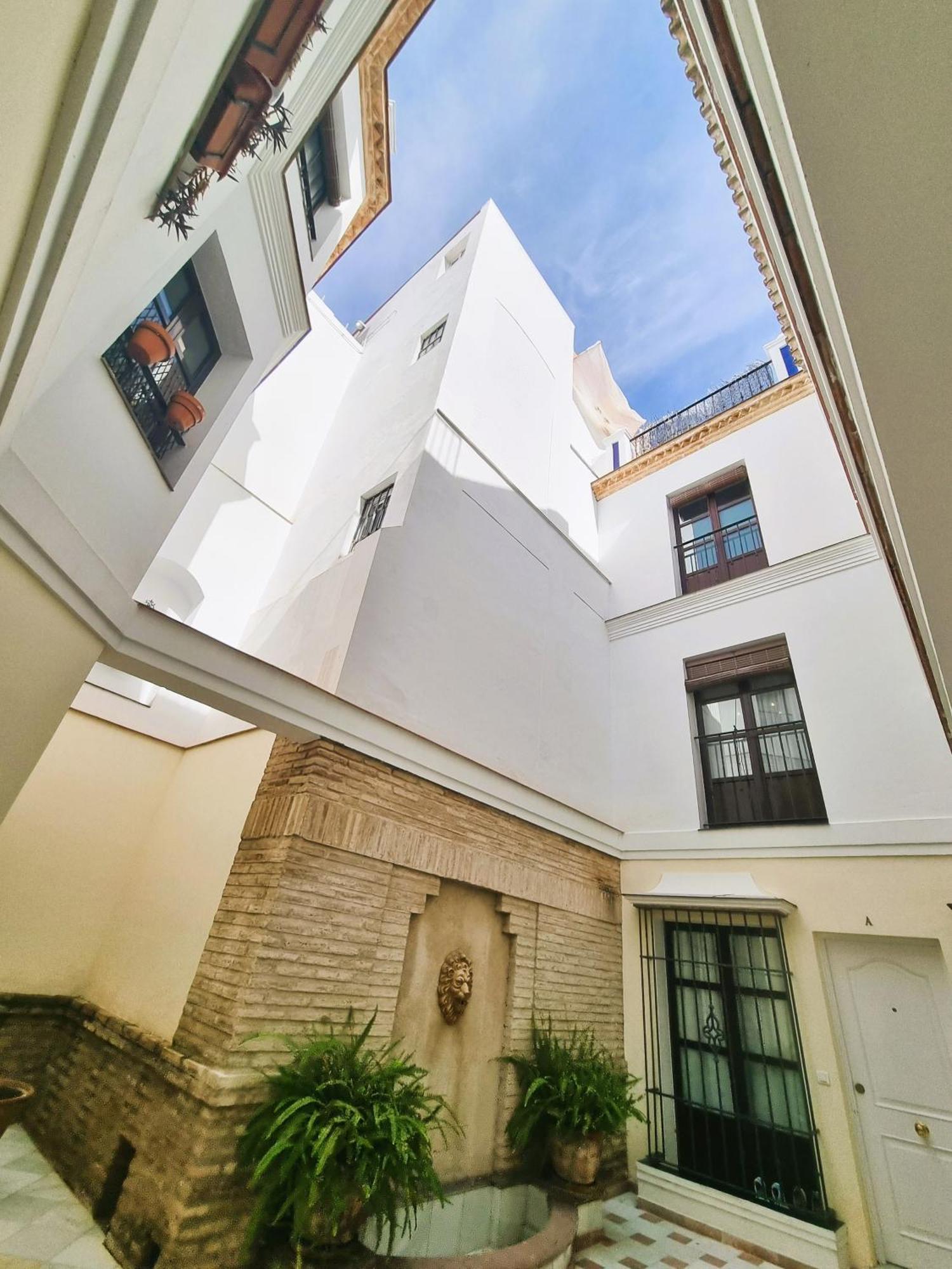 Estudio San Esteban إشبيلية المظهر الخارجي الصورة